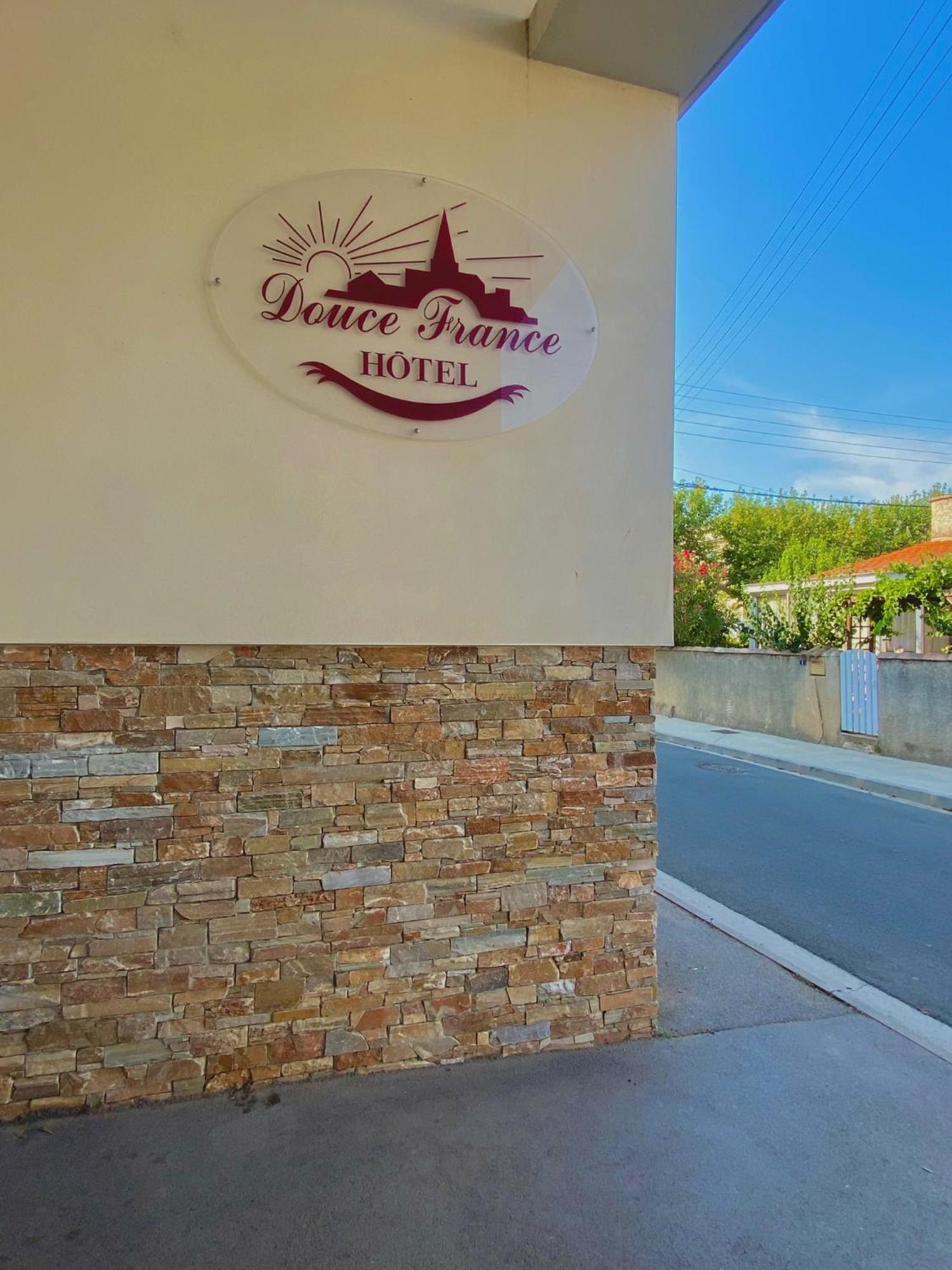 Douce France Hotel Cuxac-dʼAude Eksteriør billede