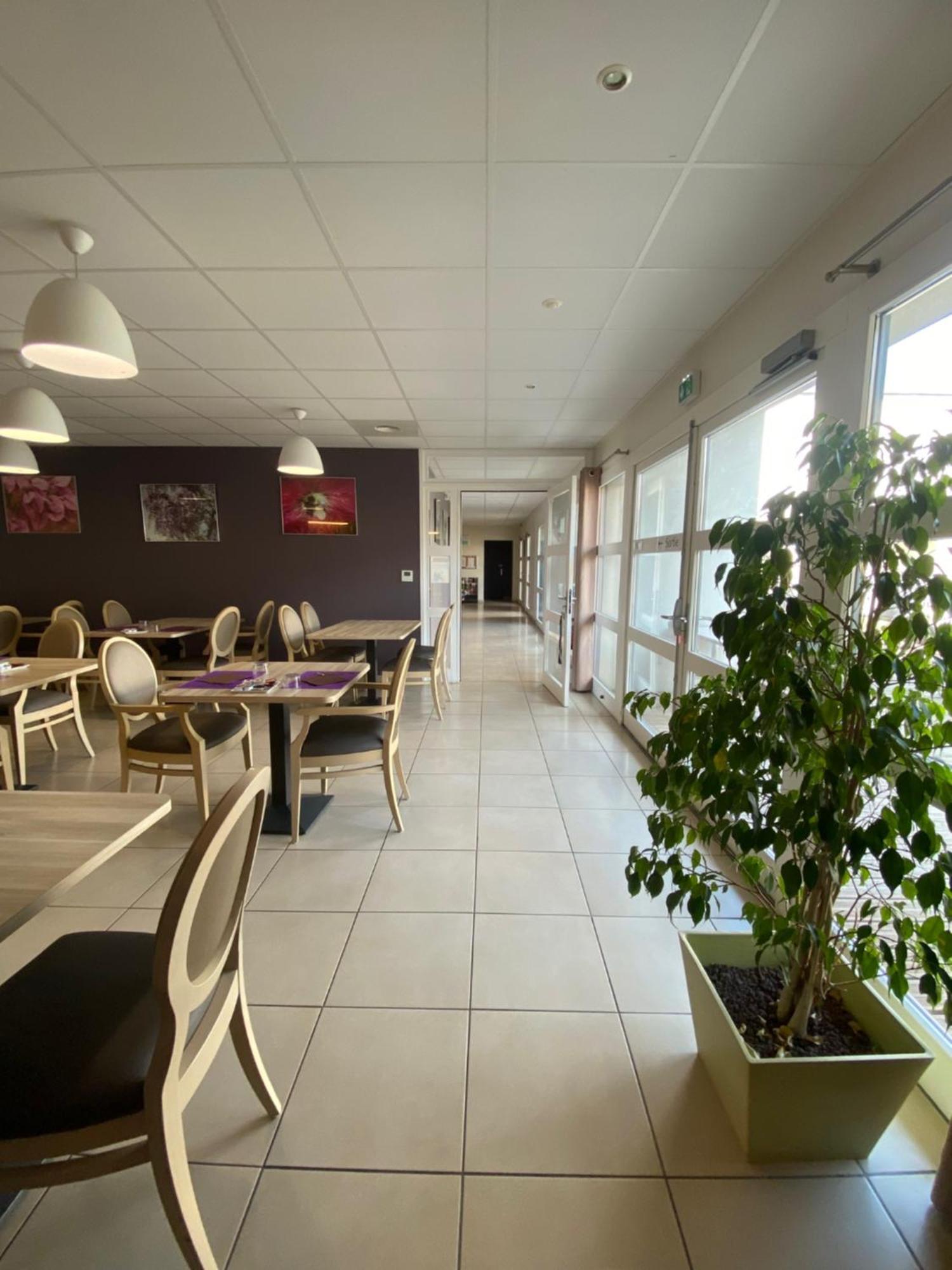 Douce France Hotel Cuxac-dʼAude Eksteriør billede