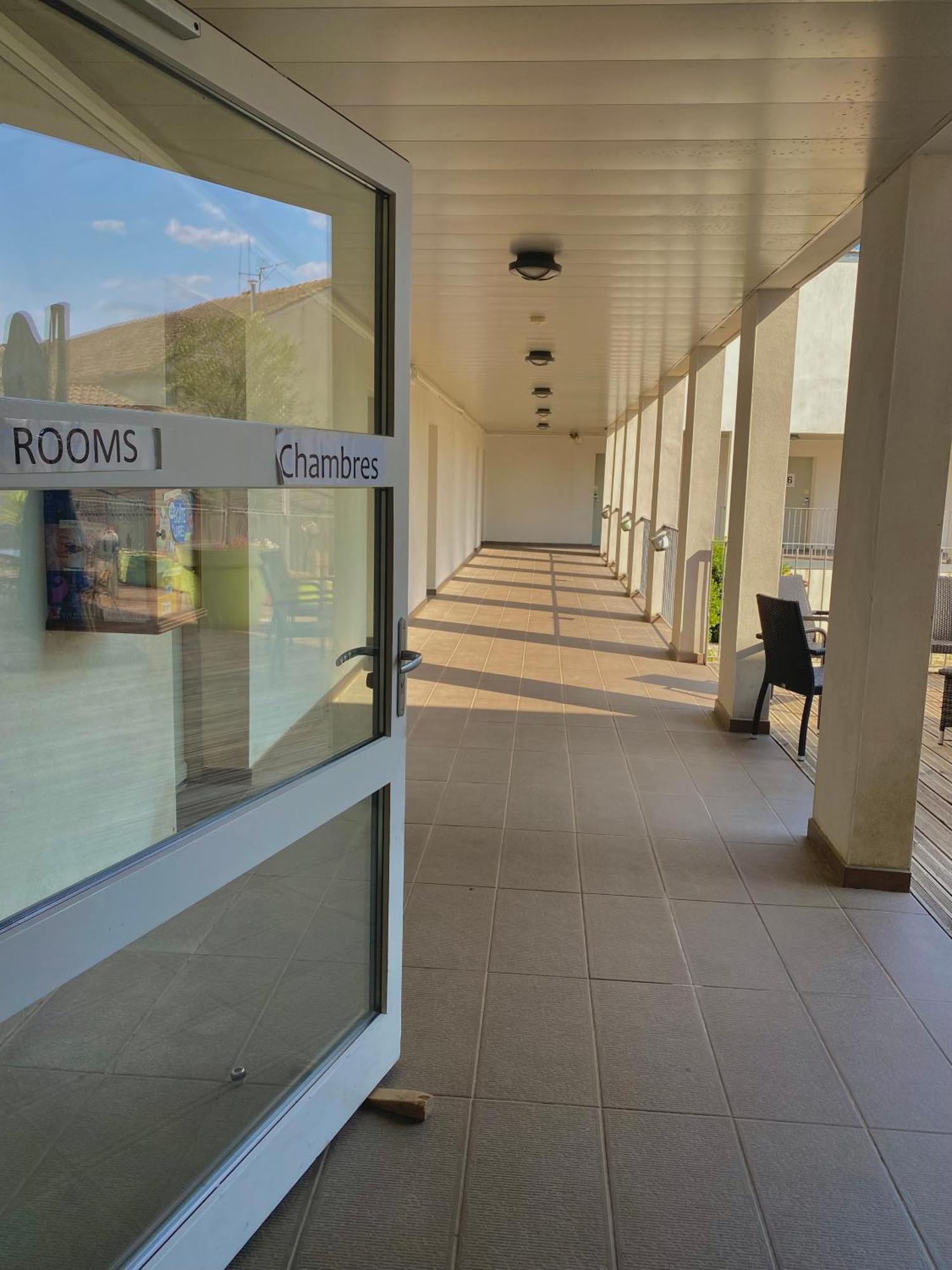 Douce France Hotel Cuxac-dʼAude Eksteriør billede